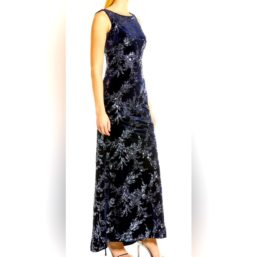ELIZA J Sequin Embellished Evening Gown Navy Size 4 Mermaid Sequins Velour - Picture 3 of 15